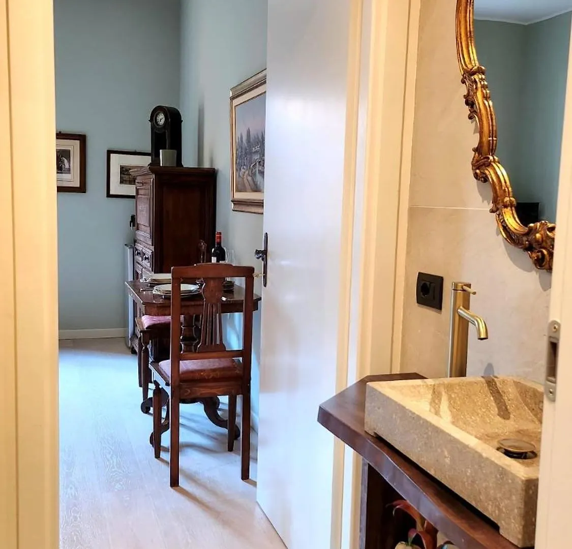 Magnificent Verona Center Apartment