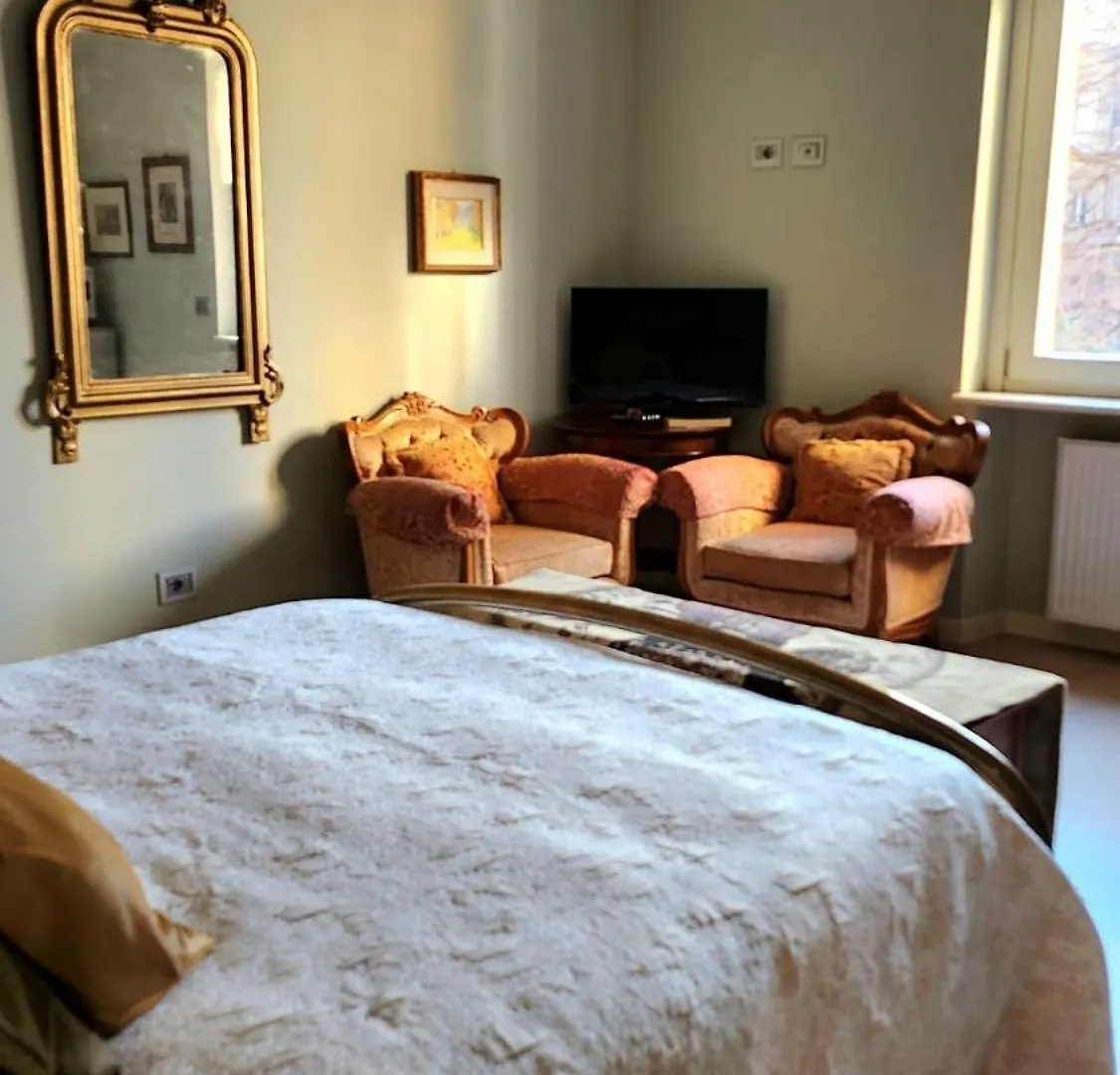Magnificent Verona Center Apartment 0*,  Italy