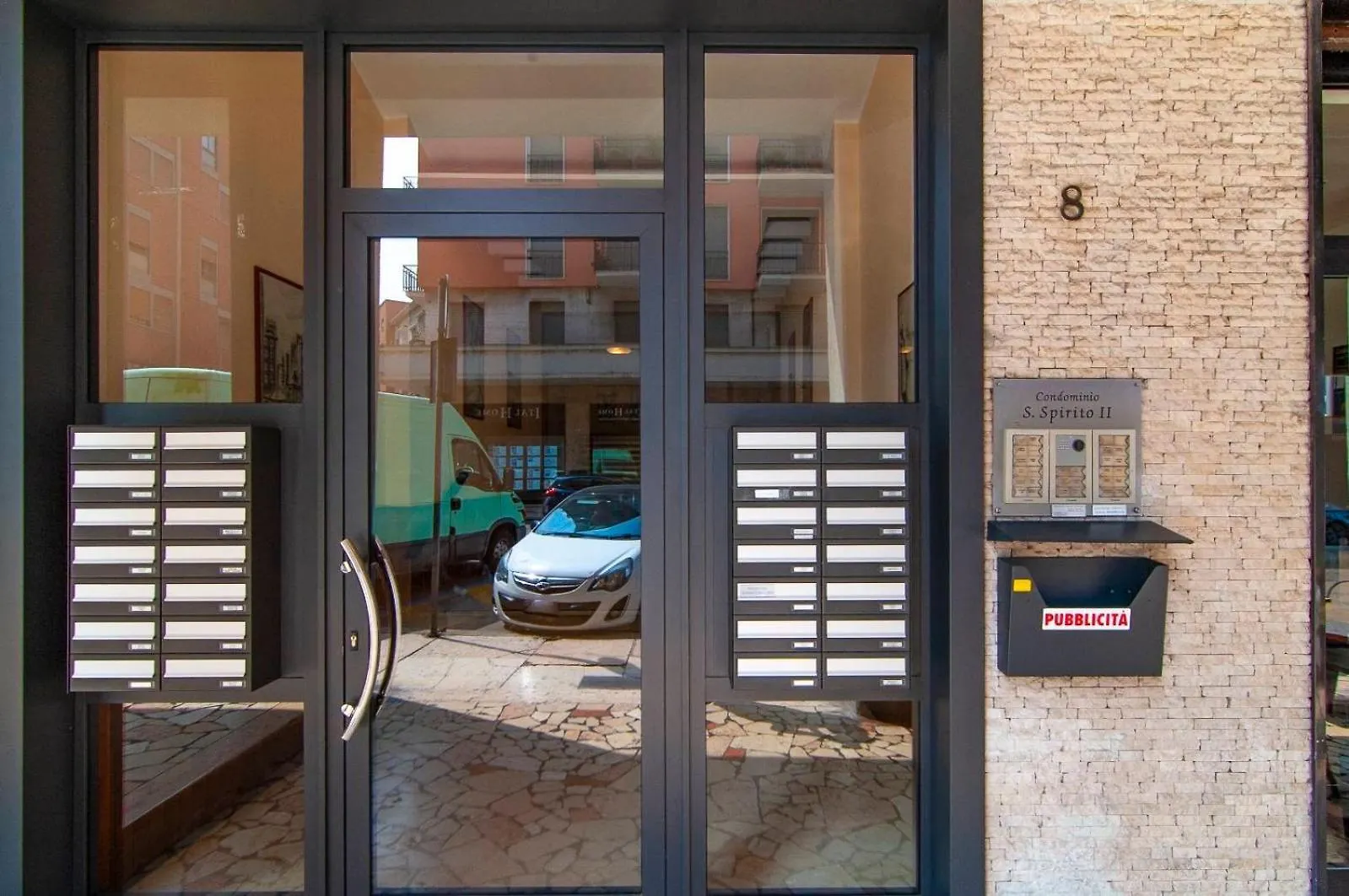 Magnificent Verona Center Apartment