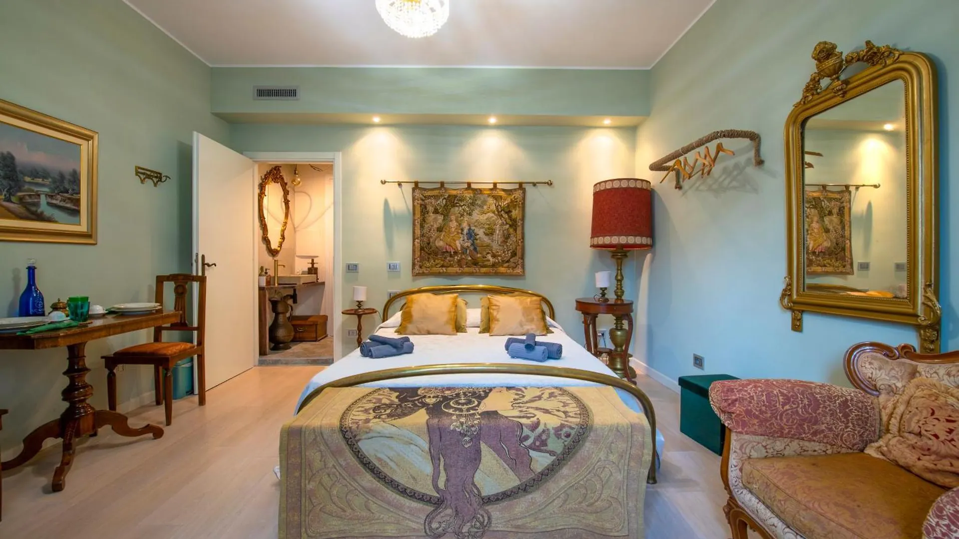 Magnificent Verona Center Apartment