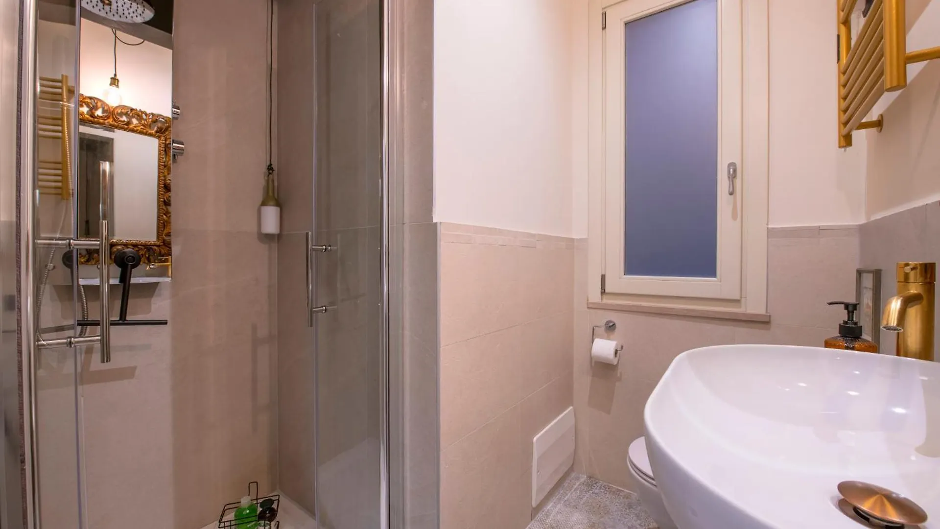 Magnificent Verona Center Apartment